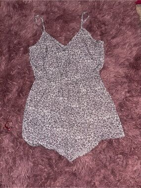 Floral Spaghetti Strap Romper in White and Black